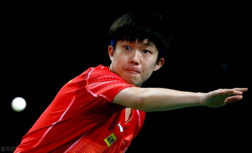 狼队在国际比赛日前主场2-1逆转战胜热刺，球队最近七轮只输掉了一场比赛，以15分排名第12位，接下来，球队首要的目标将是争取升上上半区。